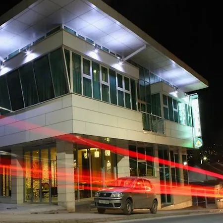 Hotel Bistrik Center
